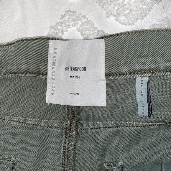 One Teaspoon Le Wolves Denim Shorts - Picture 7 of 8